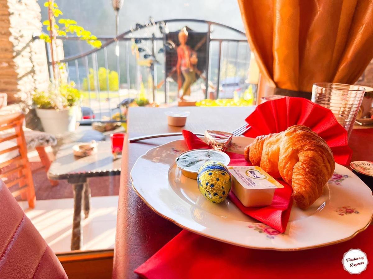 B&B Bourgeoisie*** Frahan エクステリア 写真